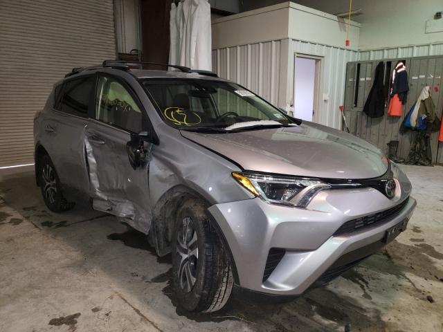 TOYOTA RAV4 LE 2018 jtmbfrev4jj201394