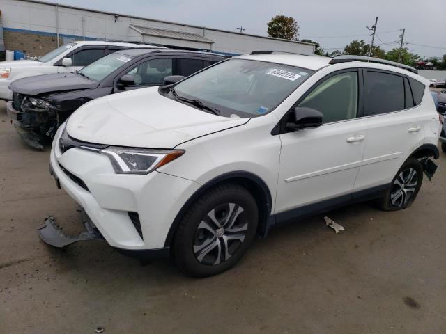 TOYOTA RAV4 LE 2018 jtmbfrev4jj228143