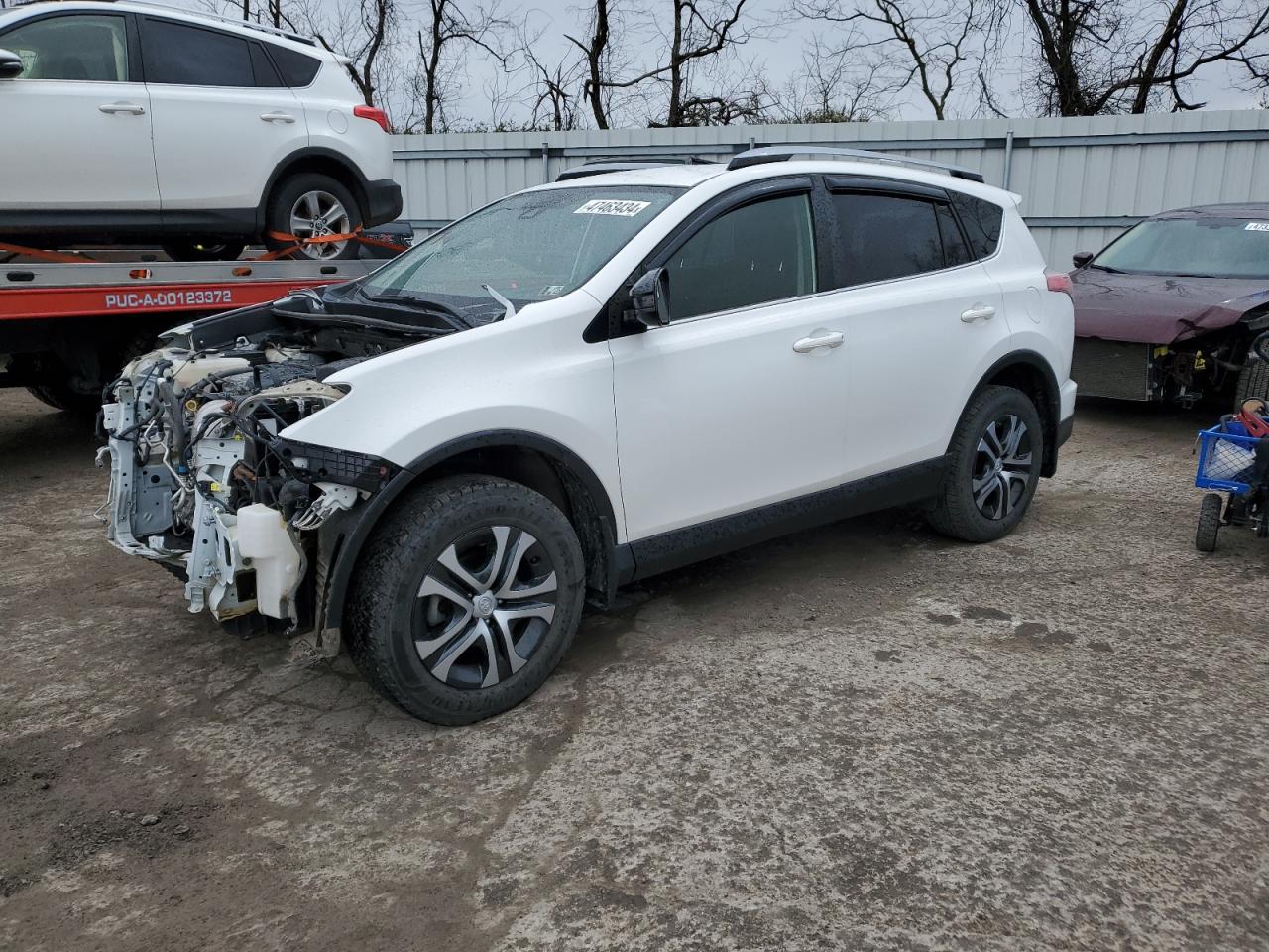 TOYOTA RAV 4 2017 jtmbfrev5hd206290