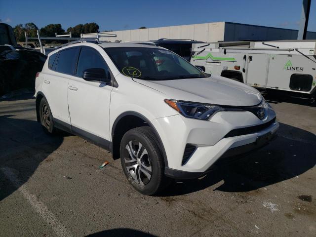 TOYOTA RAV4 LE 2017 jtmbfrev5hj137957