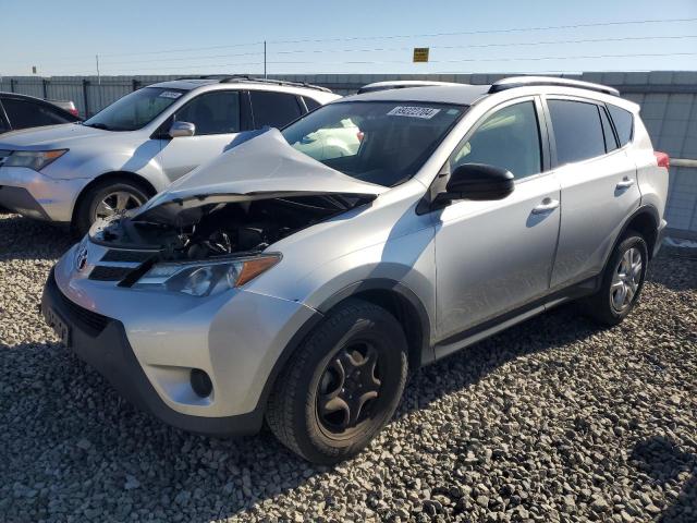 TOYOTA RAV4 LE 2014 jtmbfrev6e5029206