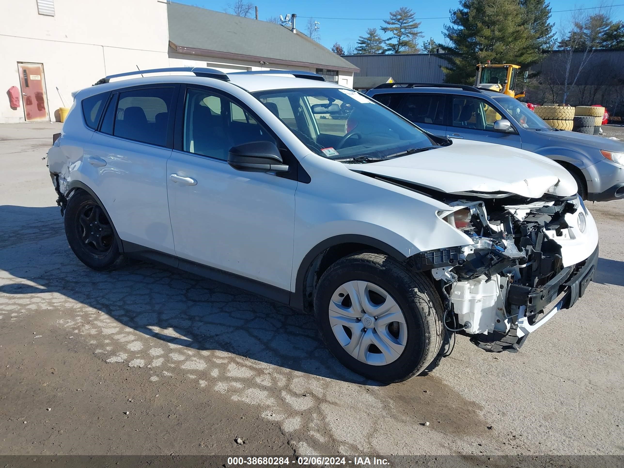 TOYOTA RAV 4 2015 jtmbfrev6fd148350