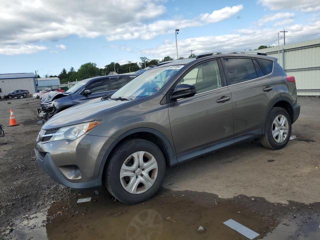 TOYOTA RAV4 LE 2015 jtmbfrev6fd151121