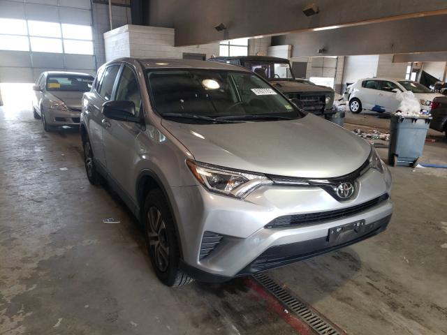 TOYOTA RAV4 LE 2018 jtmbfrev6jj198305