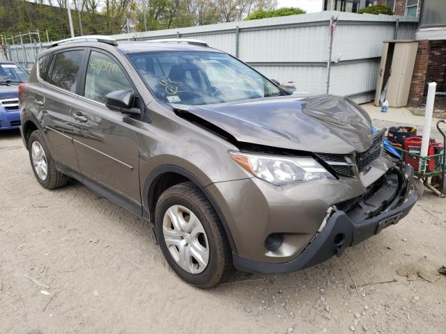 TOYOTA RAV4 LE 2015 jtmbfrev7fd157624