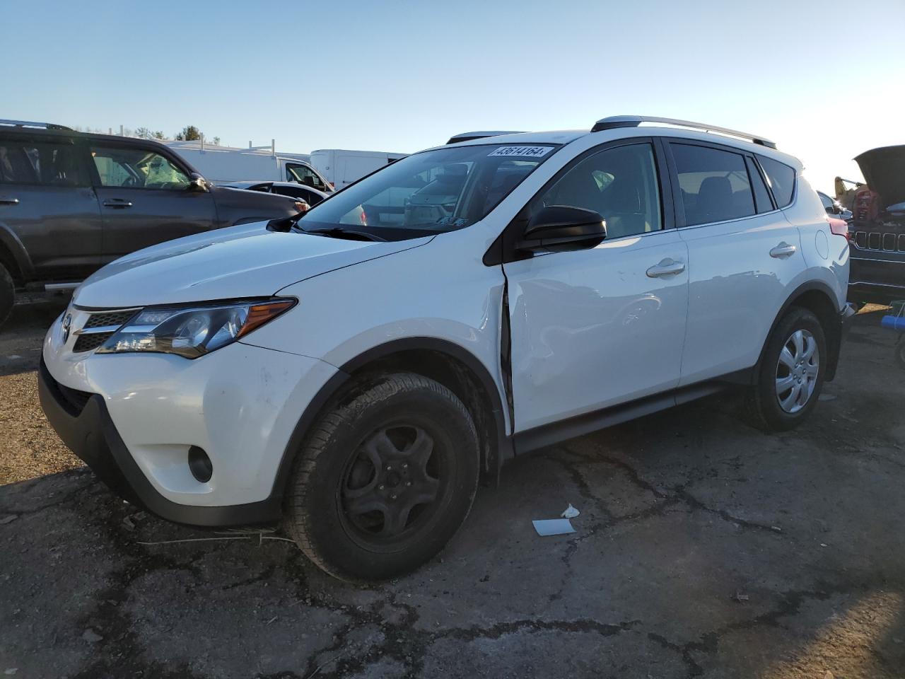 TOYOTA RAV 4 2015 jtmbfrev7fj020104