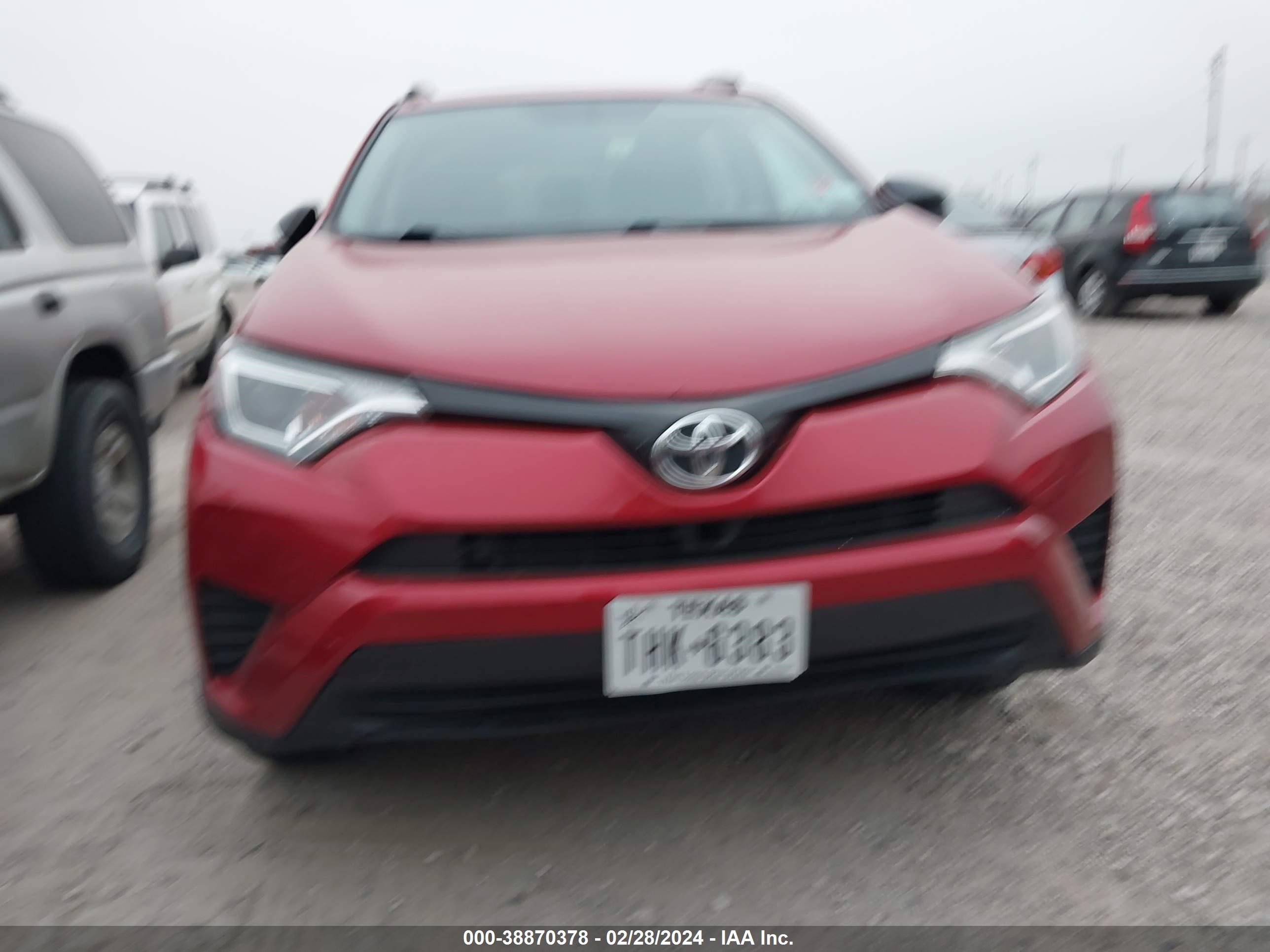 TOYOTA RAV 4 2016 jtmbfrev7gj094155