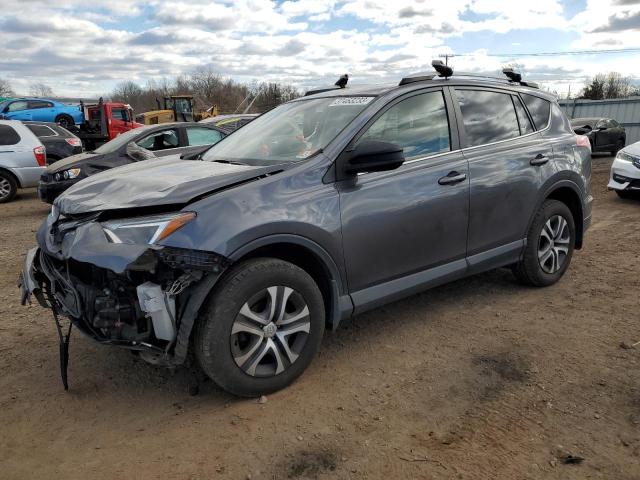 TOYOTA RAV4 LE 2017 jtmbfrev7hd204864