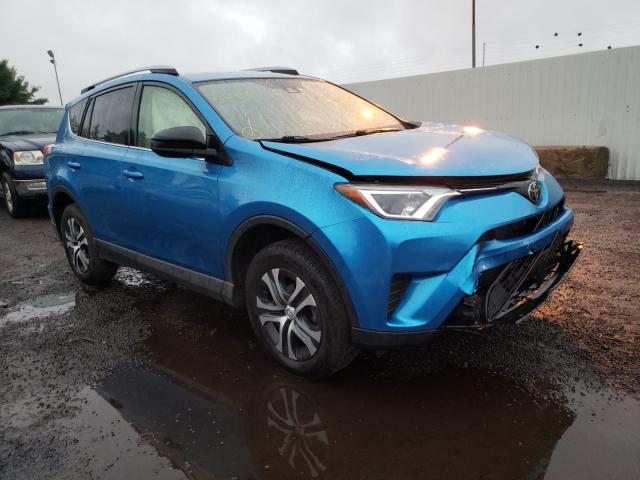 TOYOTA RAV4 LE 2017 jtmbfrev7hj711149