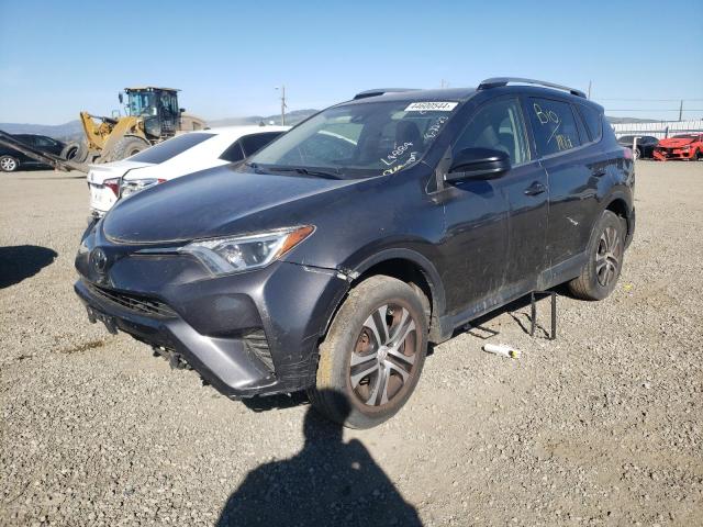 TOYOTA RAV4 LE 2017 jtmbfrev7hj711331