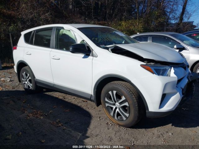 TOYOTA RAV4 2018 jtmbfrev7jd223677