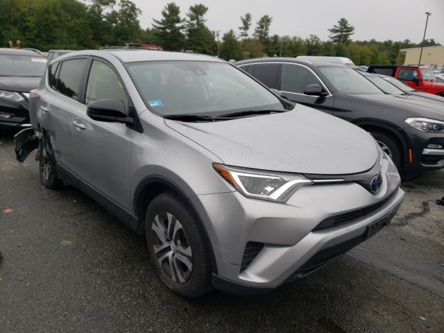 TOYOTA RAV4 LE 2018 jtmbfrev7jj203043