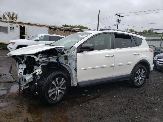 TOYOTA RAV4 LE 2018 jtmbfrev7jj225768