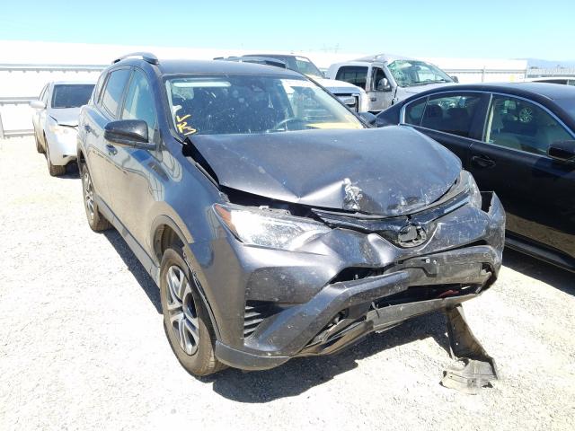 TOYOTA RAV4 LE 2018 jtmbfrev7jj728328