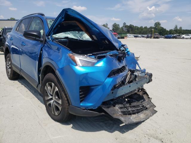 TOYOTA RAV4 LE 2018 jtmbfrev7jj741516