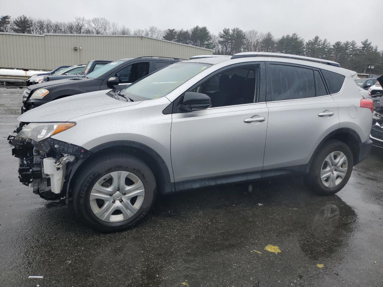 TOYOTA RAV 4 2015 jtmbfrev8fj028745