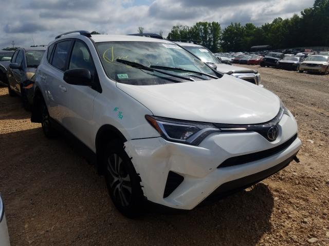 TOYOTA RAV4 LE 2017 jtmbfrev8hj122126