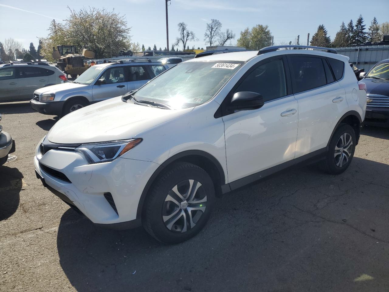 TOYOTA RAV 4 2017 jtmbfrev8hj162478