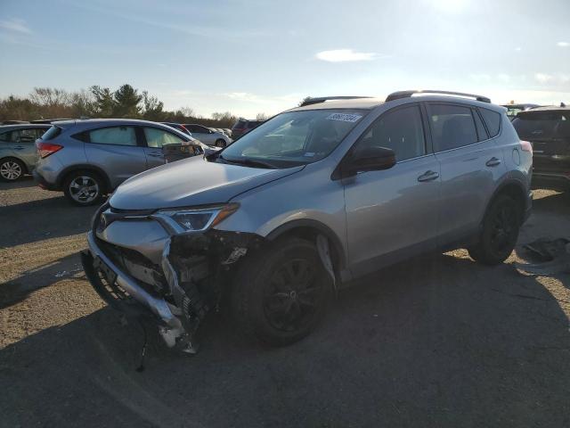 TOYOTA RAV4 LE 2018 jtmbfrev8jj211197