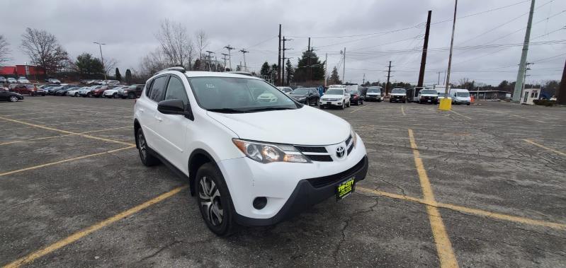 TOYOTA RAV4 LE 2014 jtmbfrev9ej008339