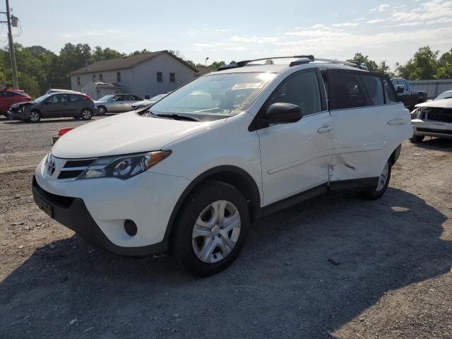 TOYOTA RAV4 LE 2015 jtmbfrev9fd150285