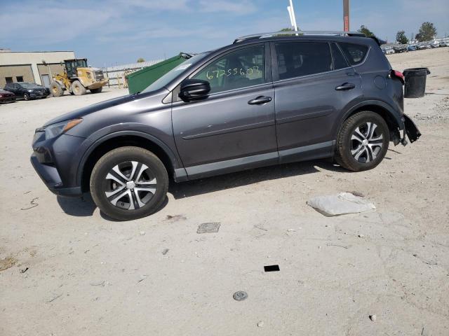 TOYOTA RAV4 LE 2017 jtmbfrev9hj110647