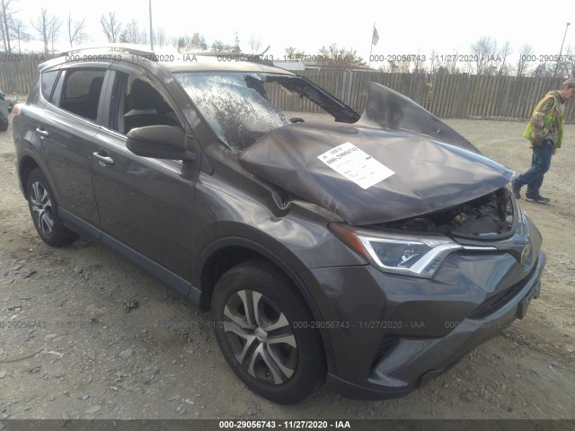 TOYOTA RAV4 2017 jtmbfrev9hj710004