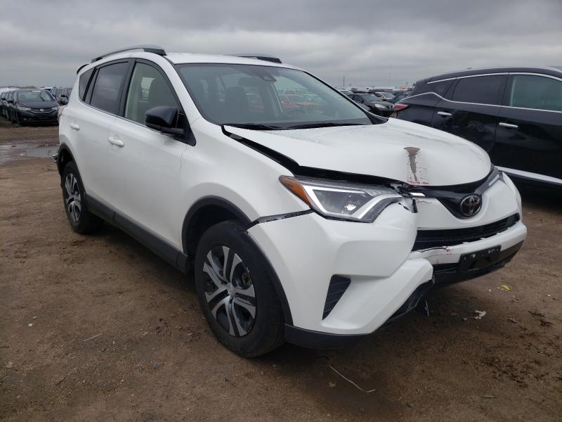 TOYOTA RAV4 LE 2018 jtmbfrev9jj720490