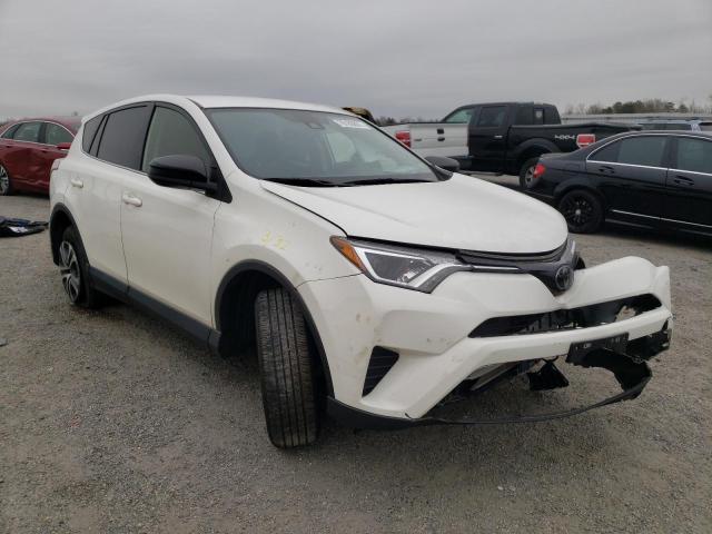 TOYOTA RAV4 LE 2018 jtmbfrev9jj728461