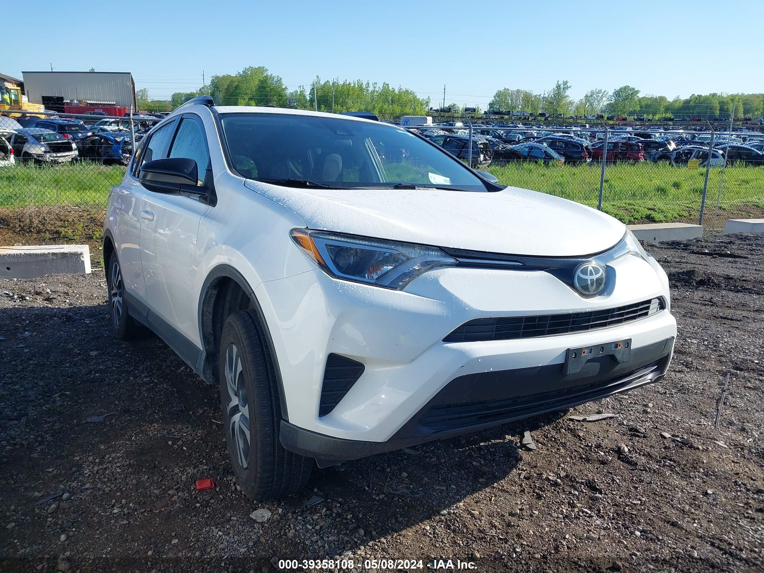 TOYOTA RAV 4 2018 jtmbfrevxjj213937