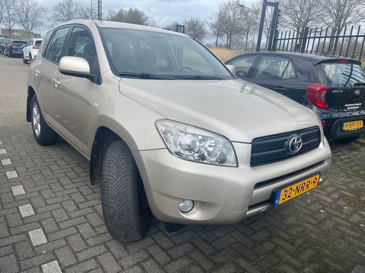 TOYOTA RAV4 2007 jtmbh31v305036121