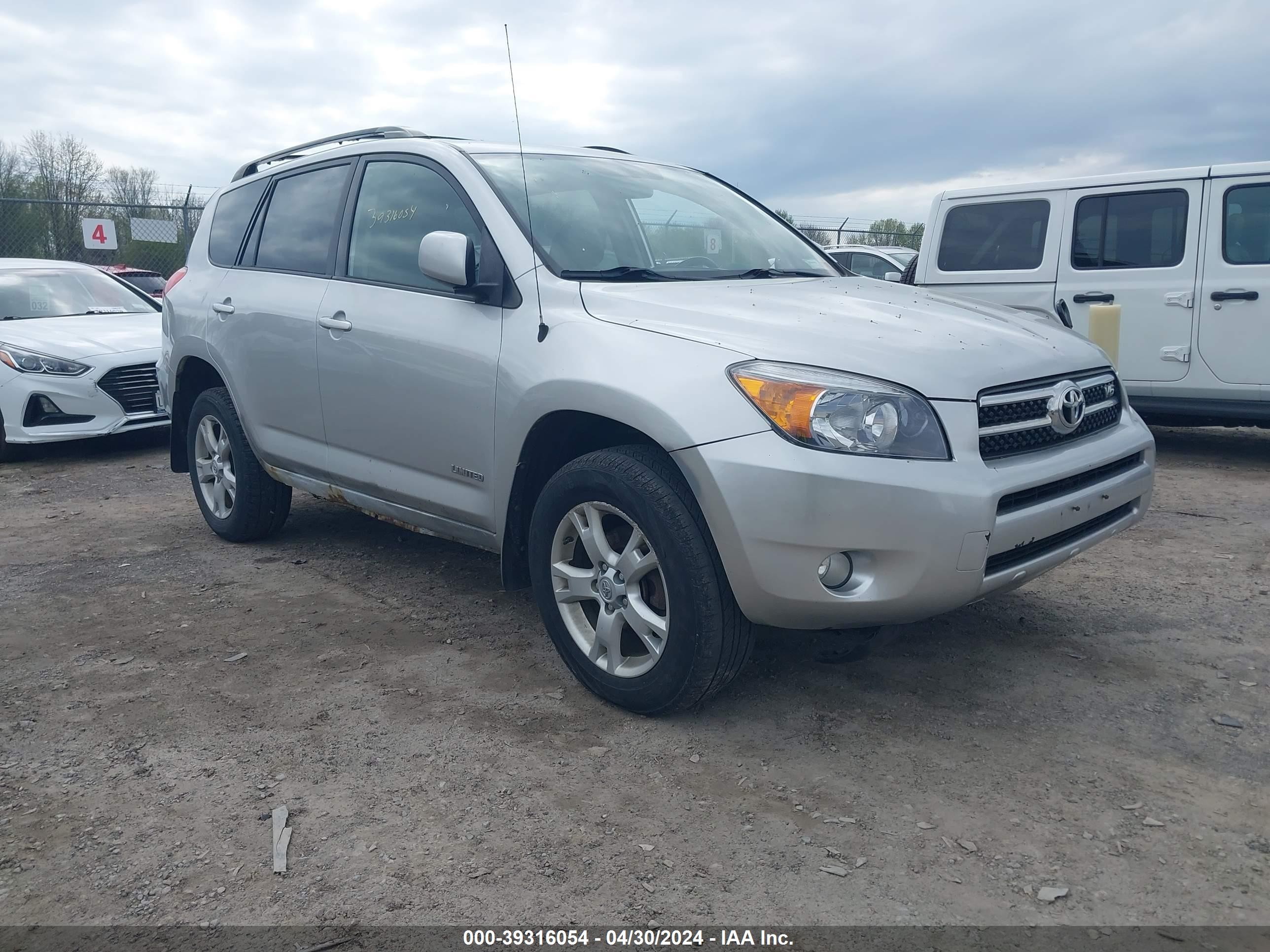 TOYOTA RAV 4 2008 jtmbk31v885056927