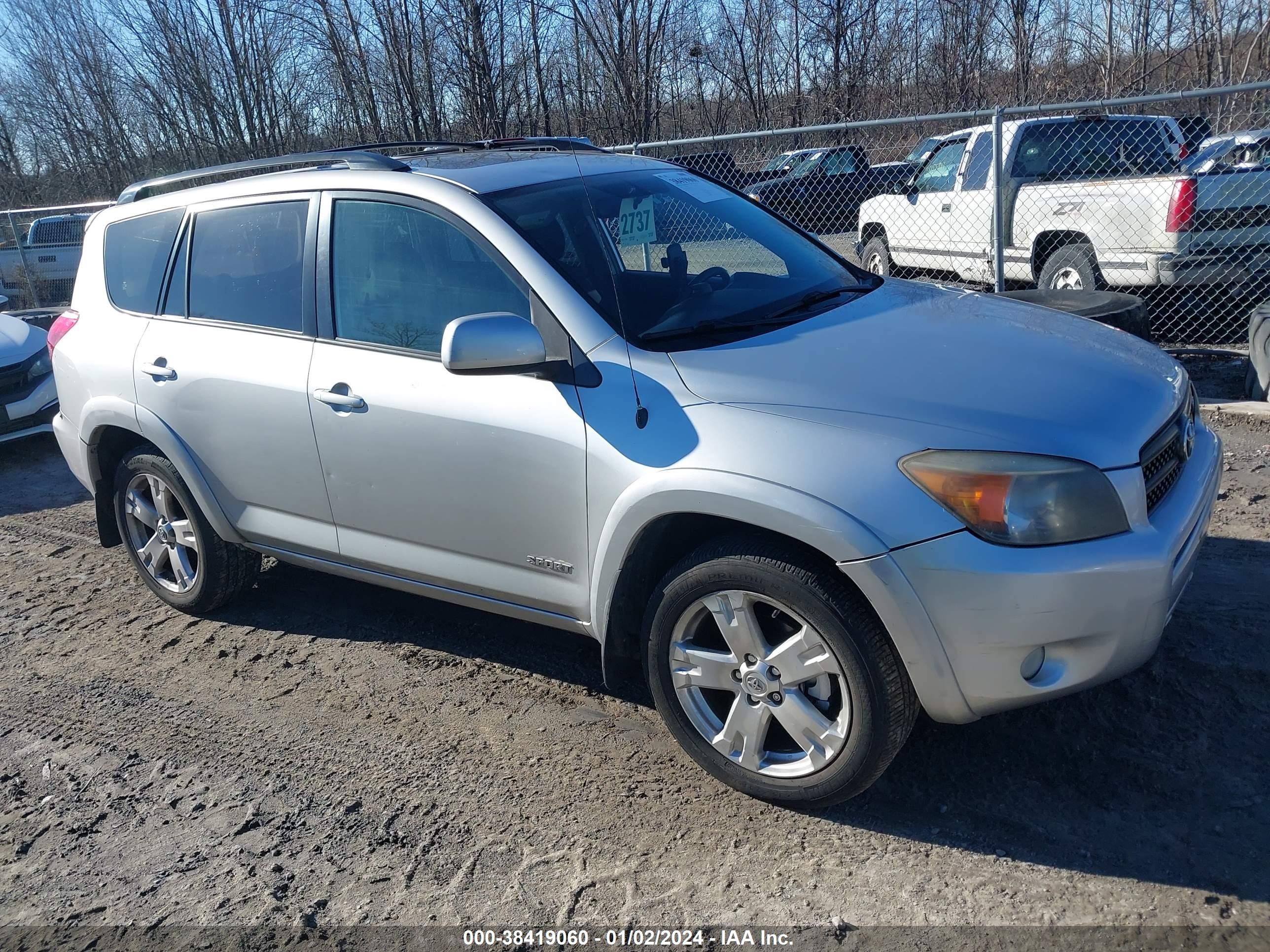 TOYOTA RAV 4 2006 jtmbk32v165000520