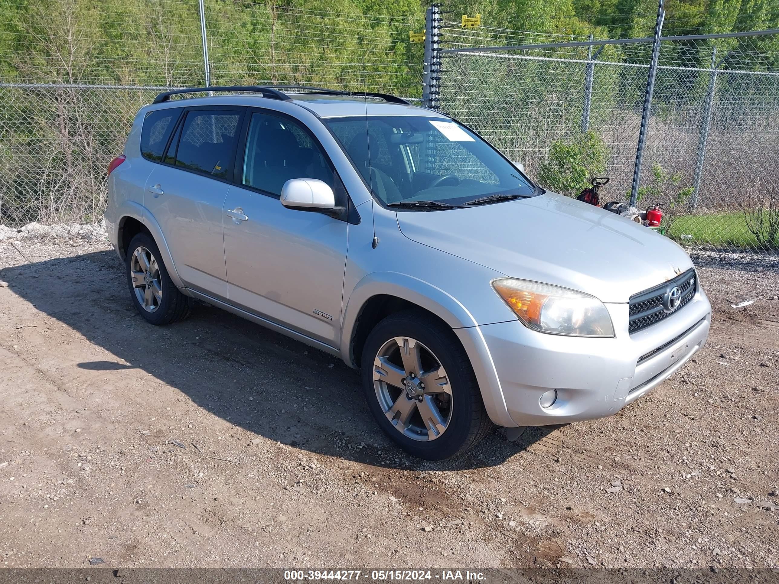 TOYOTA RAV 4 2008 jtmbk32v885062869