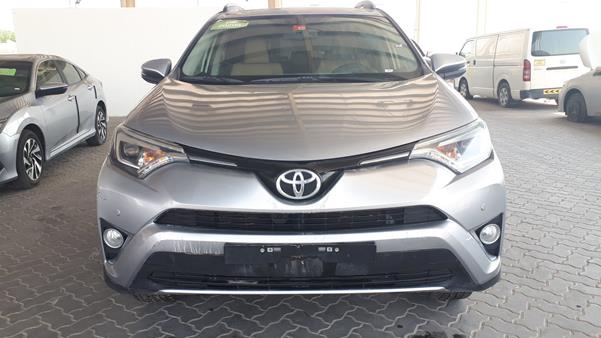 TOYOTA RAV 4 2018 jtmdf4ev8jd231752