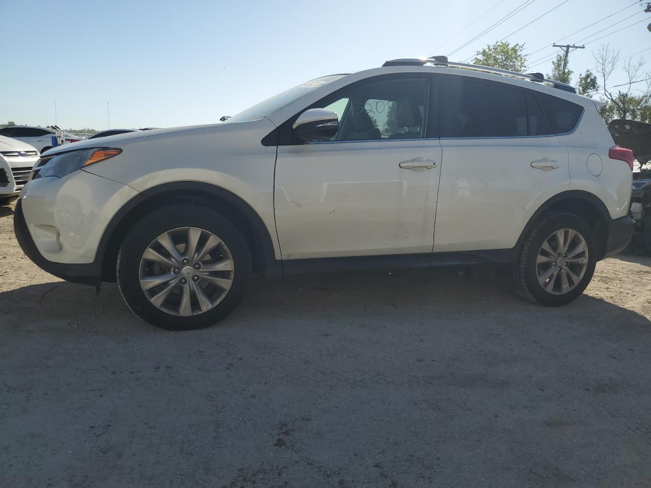 TOYOTA RAV 4 2014 jtmdfrev1ed092311