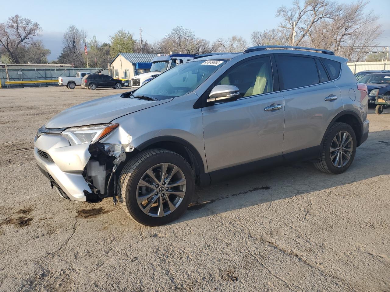 TOYOTA RAV 4 2018 jtmdfrev2jj242292