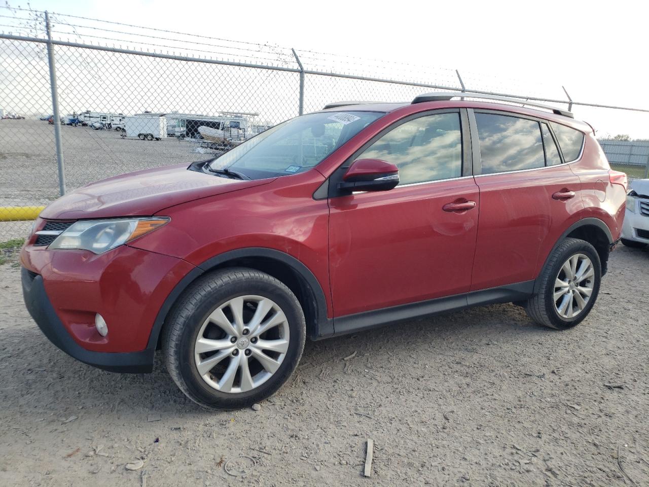 TOYOTA RAV 4 2015 jtmdfrev7fd154098