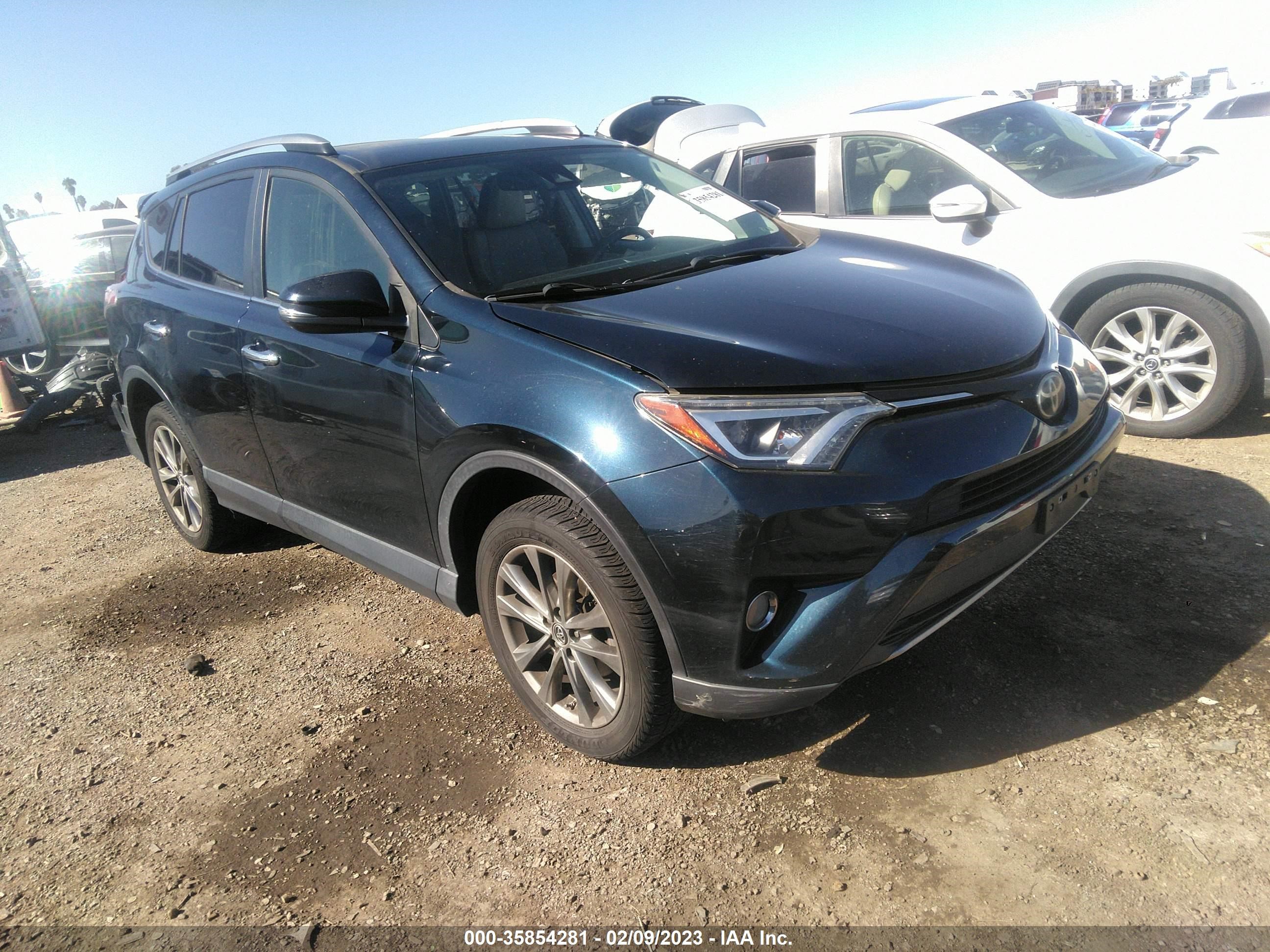 TOYOTA RAV 4 2017 jtmdfrev7hj714688