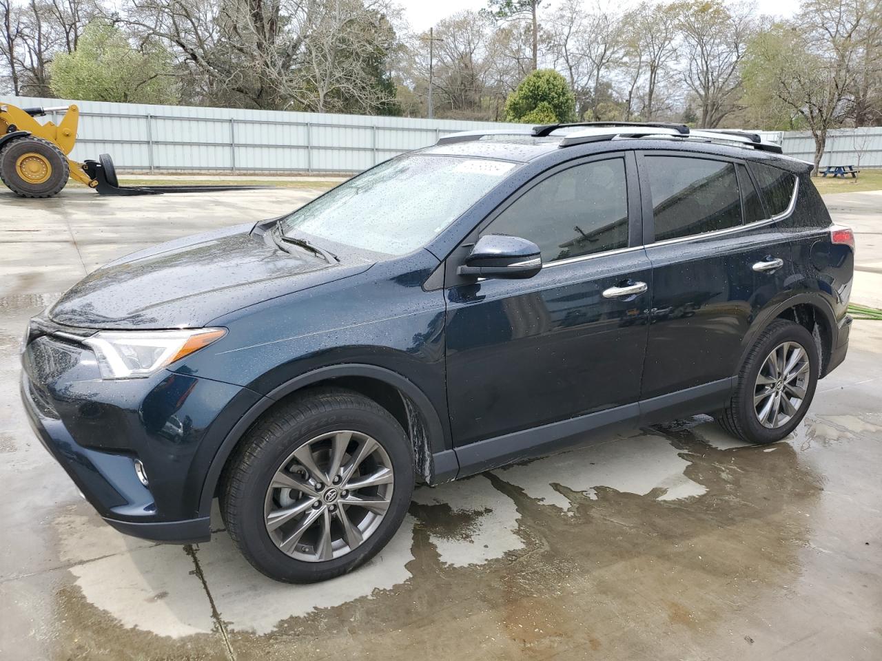 TOYOTA RAV 4 2018 jtmdfrev9jj183404