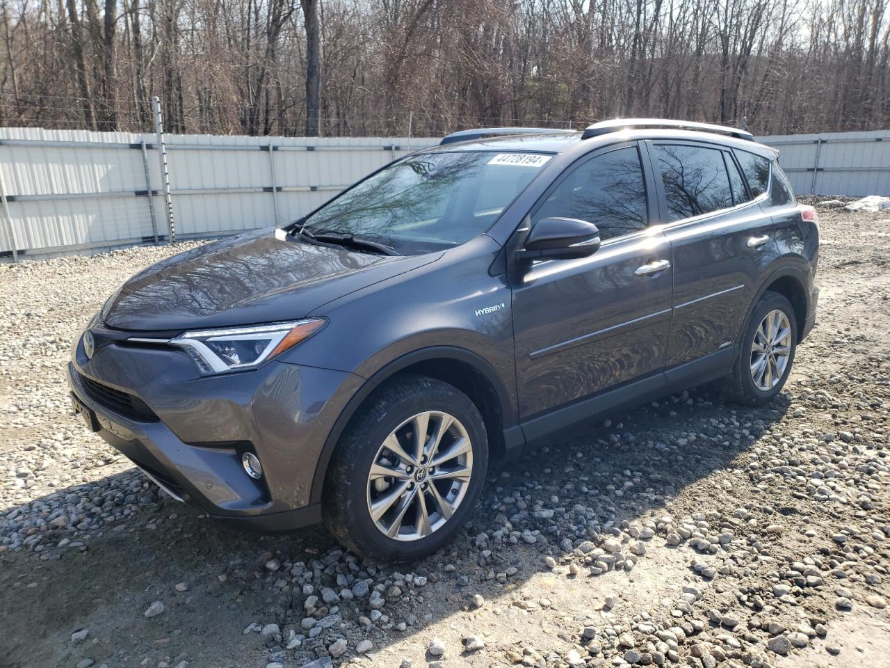 TOYOTA RAV 4 2018 jtmdjrev1jd186231