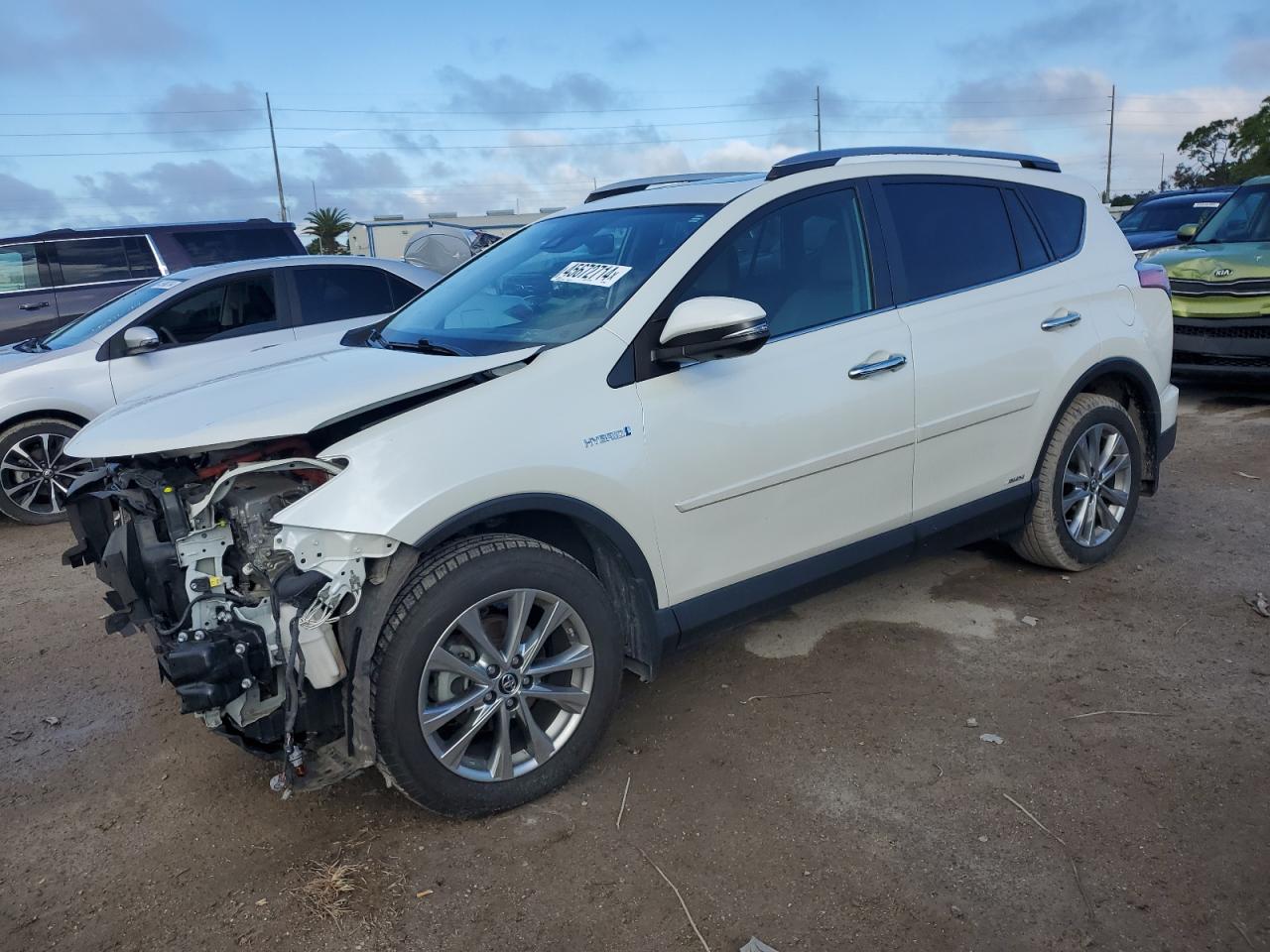 TOYOTA RAV 4 2018 jtmdjrev1jd196533