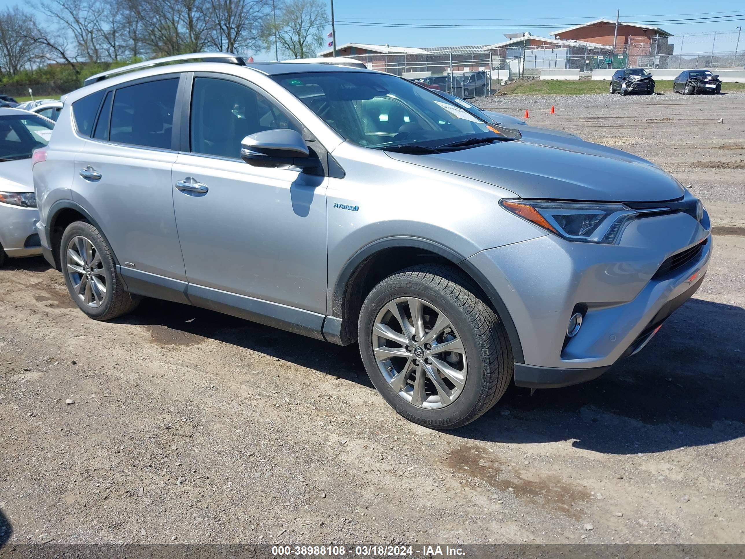 TOYOTA RAV 4 2017 jtmdjrev2hd084270