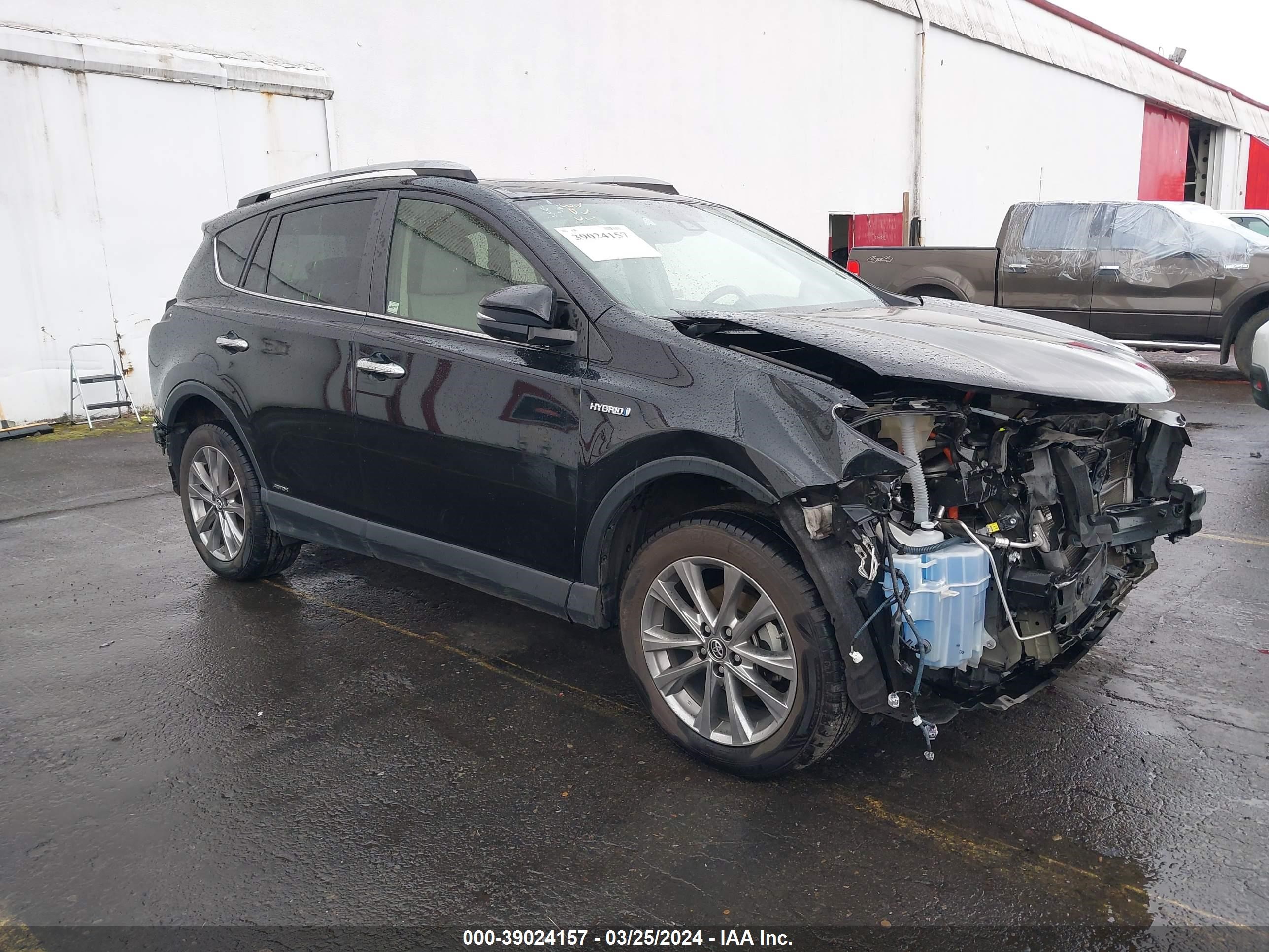 TOYOTA RAV 4 2017 jtmdjrev4hd146204