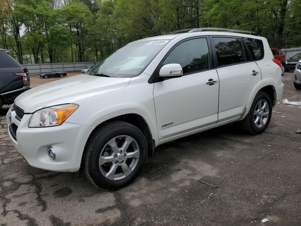 TOYOTA RAV 4 2011 jtmdk4dv2b5102351