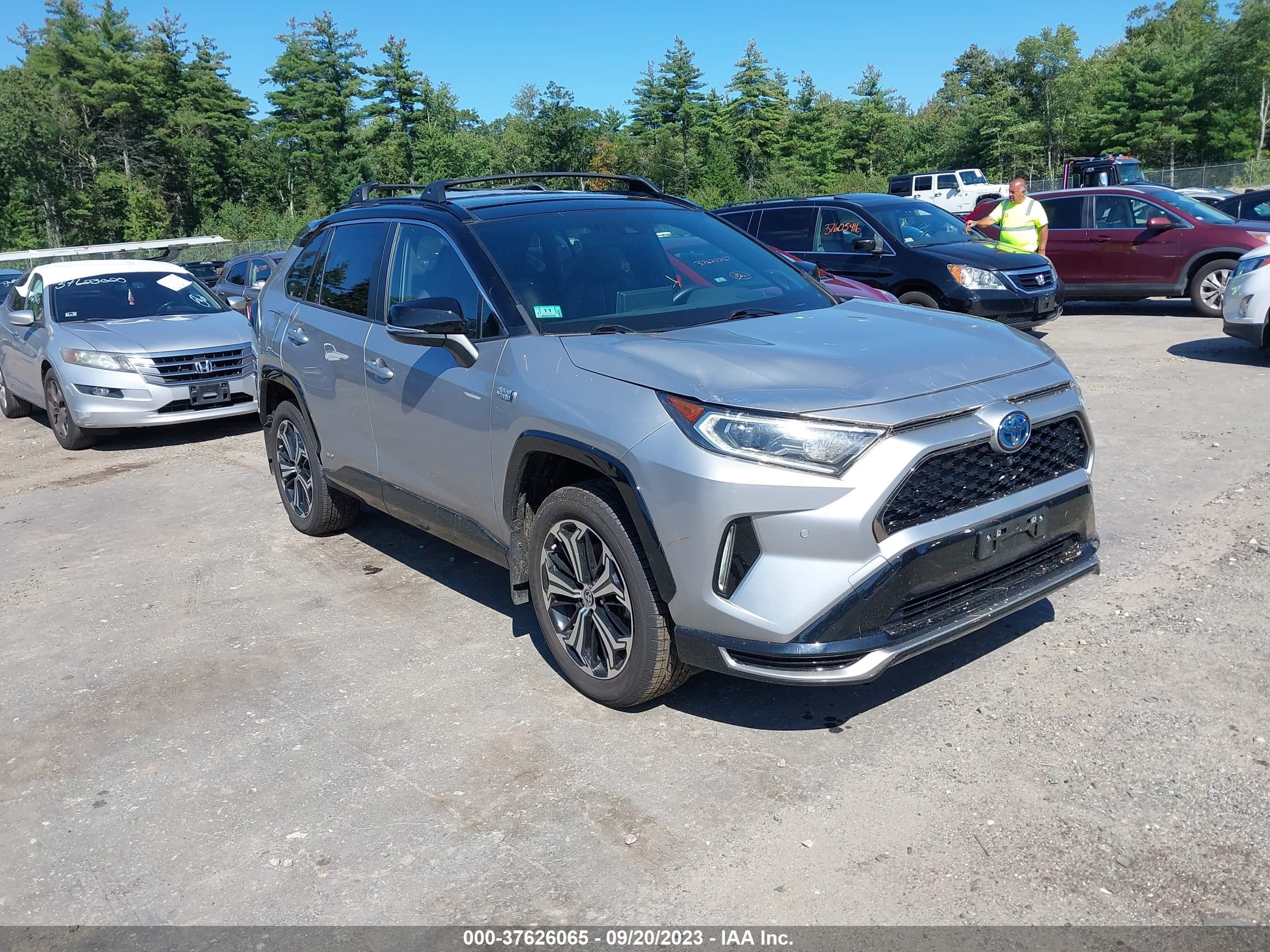 TOYOTA RAV 4 2021 jtmfb3fv2md062829