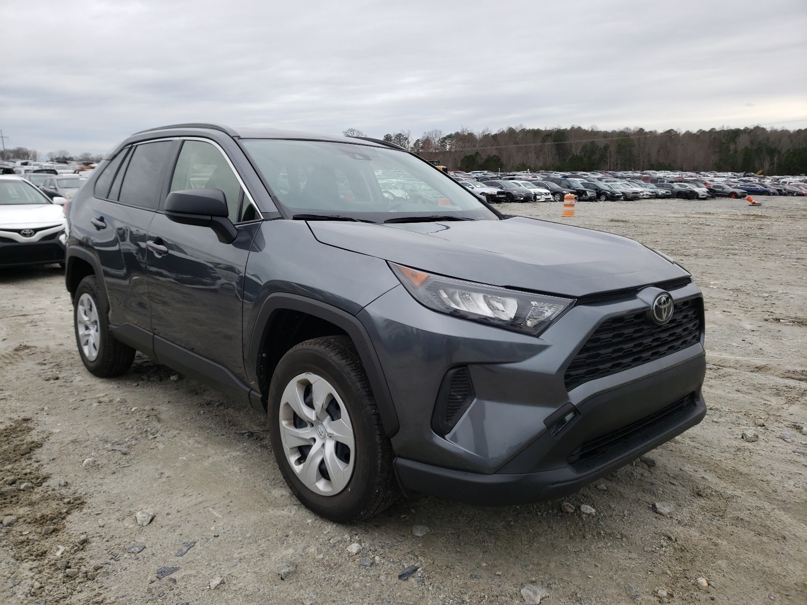 TOYOTA RAV4 LE 2019 jtmh1rfv0kd040548