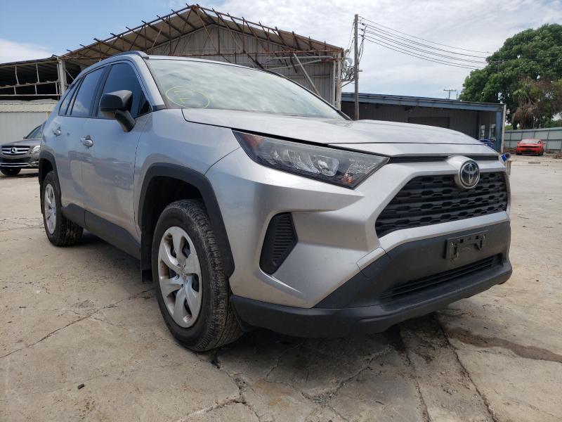 TOYOTA RAV4 LE 2019 jtmh1rfv6kj007247