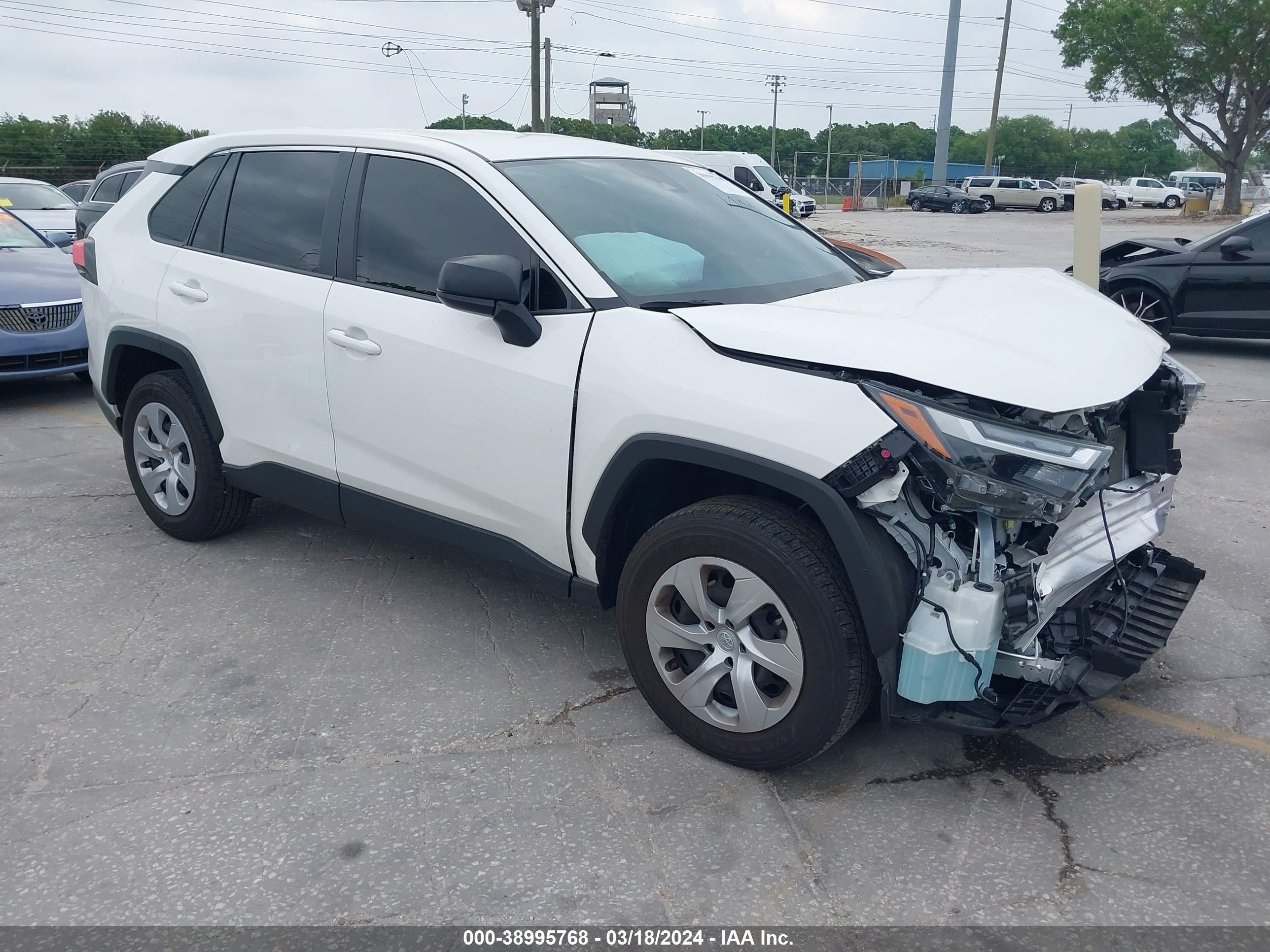 TOYOTA RAV 4 2023 jtmh1rfv7pd102261