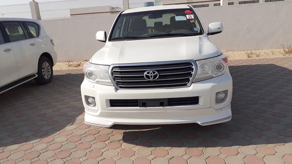 TOYOTA LAND CRUISER GXR V8 2014 jtmhv09j0e4144891